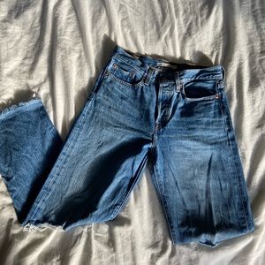 Levi’s Wedgie